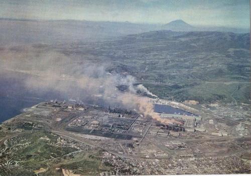 02_01_製鉄所赤い煙