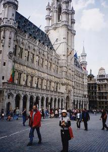 勘野さんベルギー