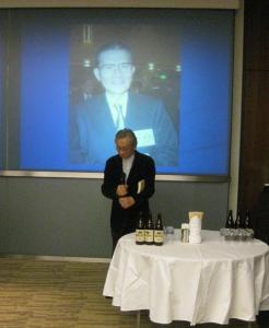 故鴨下会長を語る佐藤嘉一さん